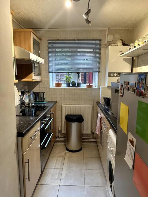 Cosy Entire One Bedroom Hideaway Bromley Exterior foto
