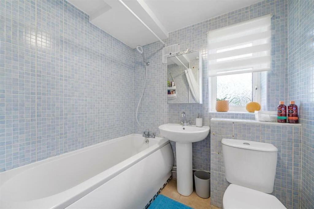Cosy Entire One Bedroom Hideaway Bromley Exterior foto