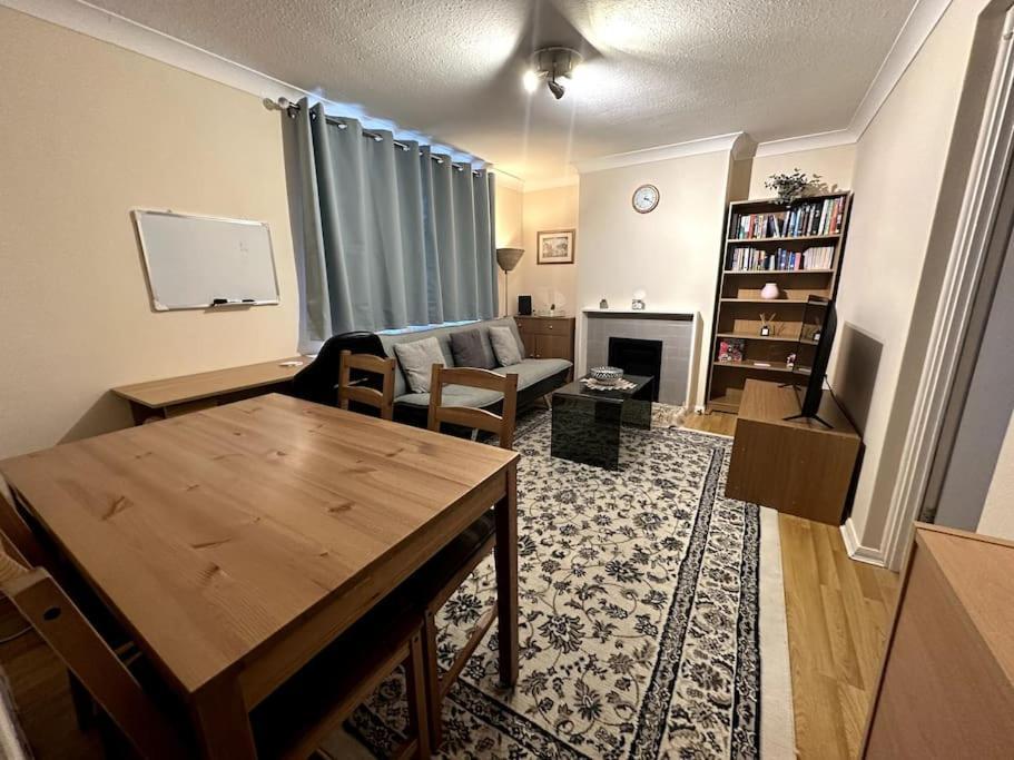 Cosy Entire One Bedroom Hideaway Bromley Exterior foto